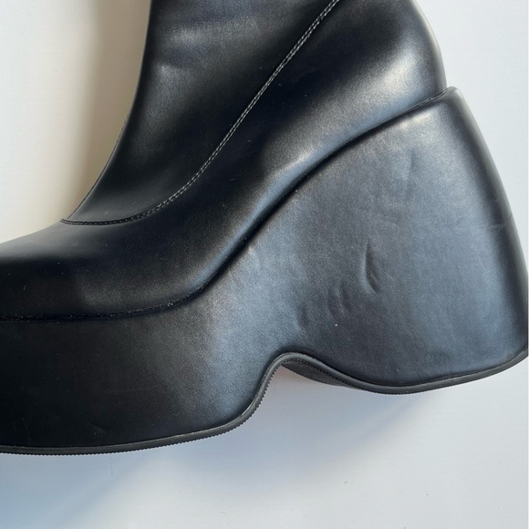 WET KISS Black Platform Statement chunky Boots faux leather - Picture 4 of 16